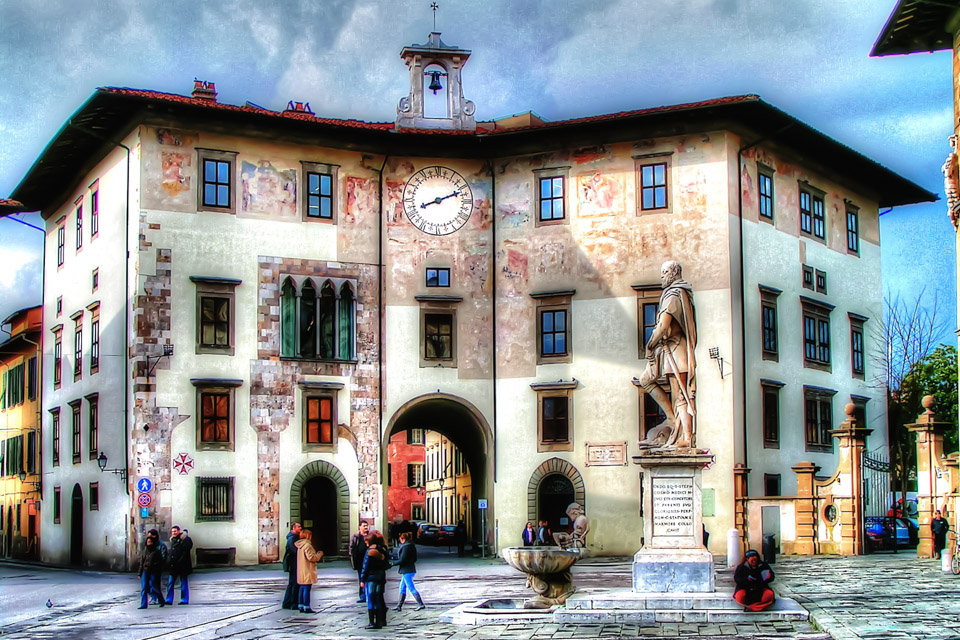 One day Pisa Itinerary - Best 10 attractions you can visit in one day in Pisa 10 Piazza dei Cavalieri pisa tuscany italy