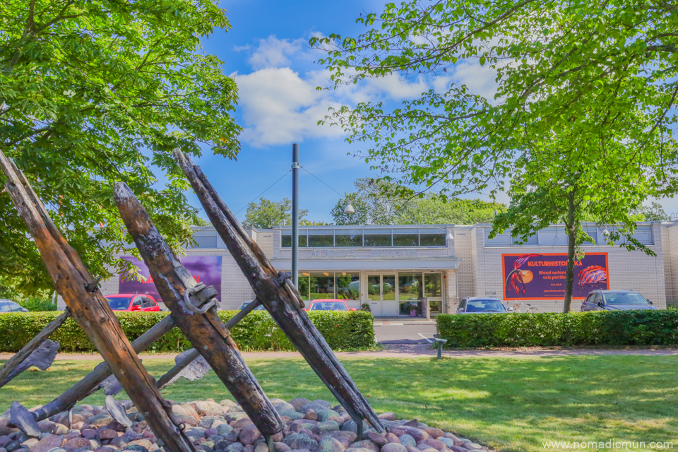 Discover Mariehamn: A Walking Guide to the Best Attractions 14 best of Mariehamn, Åland - Town Hall Park